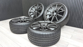 FERRARI SF90-XX CARBON ALLOY WHEELS SET WITH TIRES 764246/ 764245