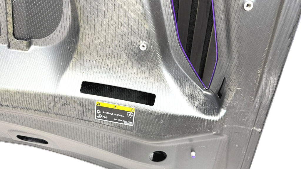 LAMBORGHINI URUS PERFORMANTE CARBON BONNET - PURPLE- 4ML823029ACFK