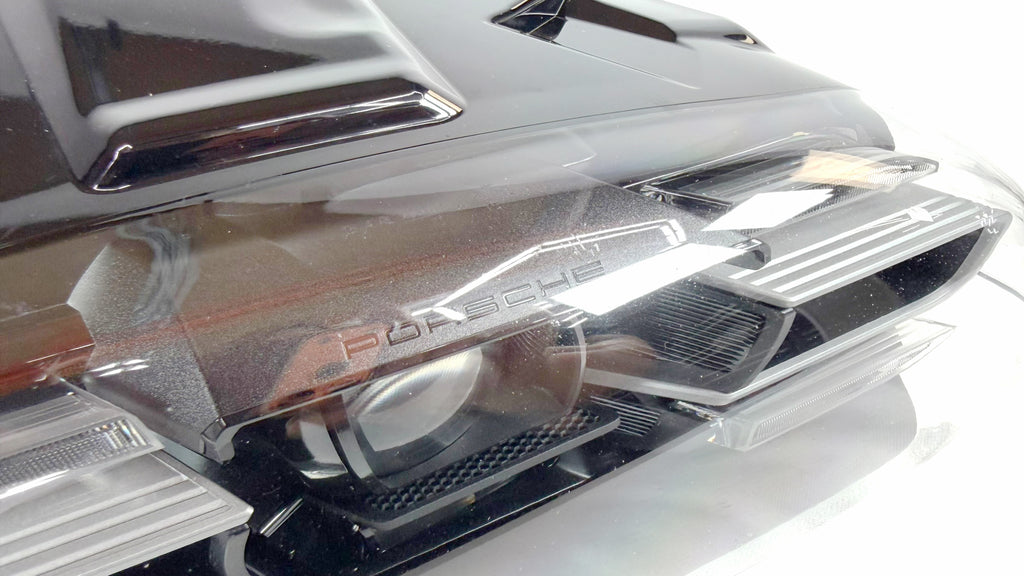 PORSCHE TAYCAN LED-PLUS RIGHT HEADLIGHT 9J1941034G