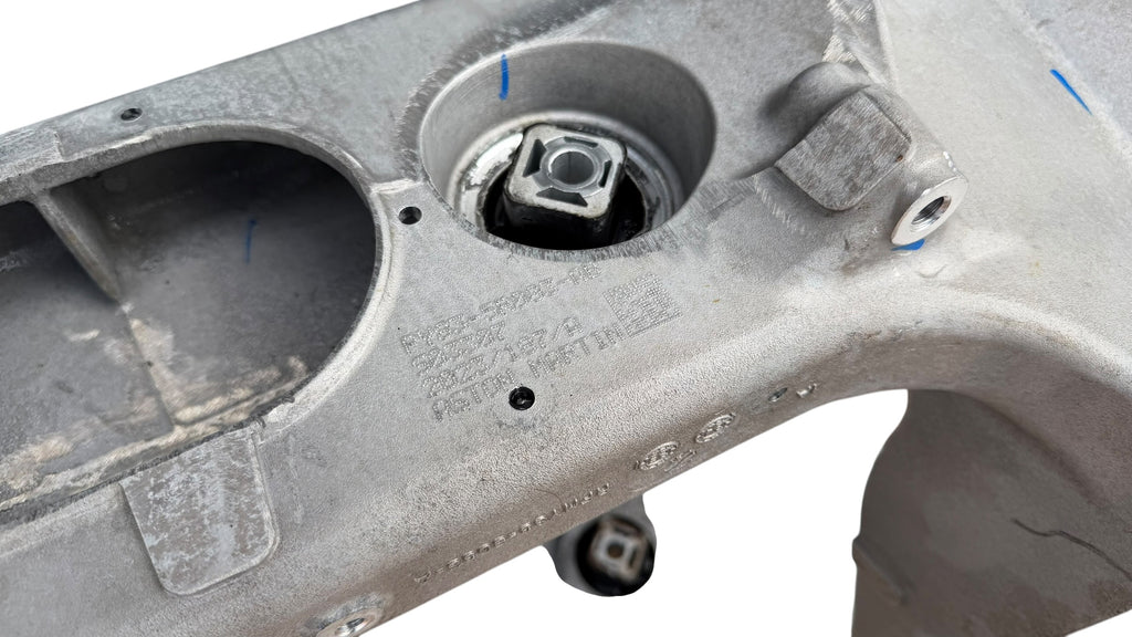 ASTON MARTIN DBX REAR SUBFRAME PY835R003AB