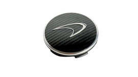 MCLAREN 675LT MSO SILVER LOGO WITH CARBON CENTRE CAP 13B0998CP (SINGLE)