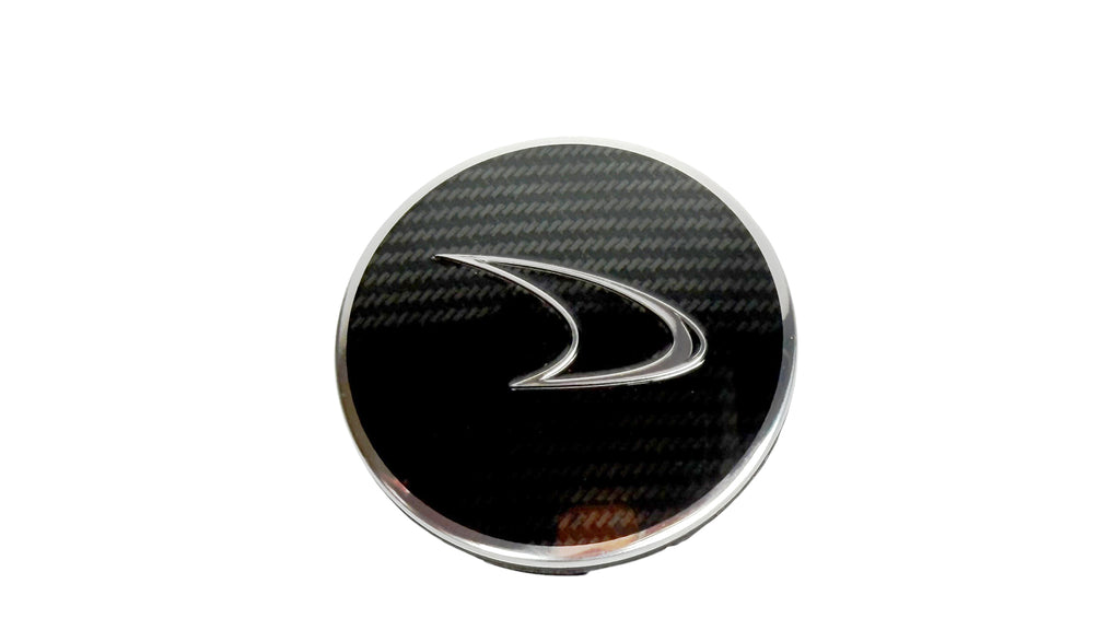 MCLAREN 675LT MSO SILVER LOGO WITH CARBON CENTRE CAP 13B0998CP (SINGLE)