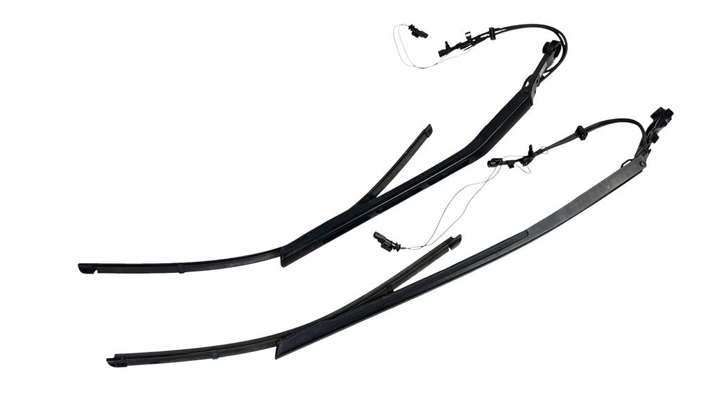 LAMBORGHINI URUS WINDSCREEN WIPER SET RHD 4M8955405C 4M8955406C