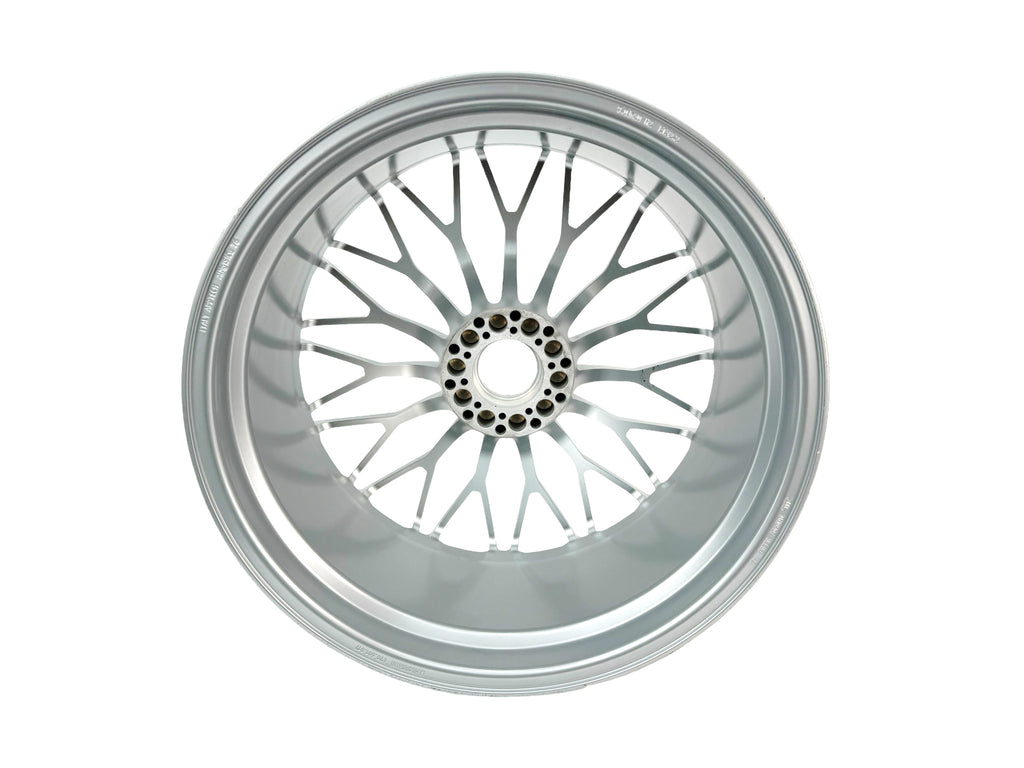 LAMBORGHINI AVENTADOR SV DIANTHUS FRONT WHEEL 9Jx20" - SILVER 470601017AE