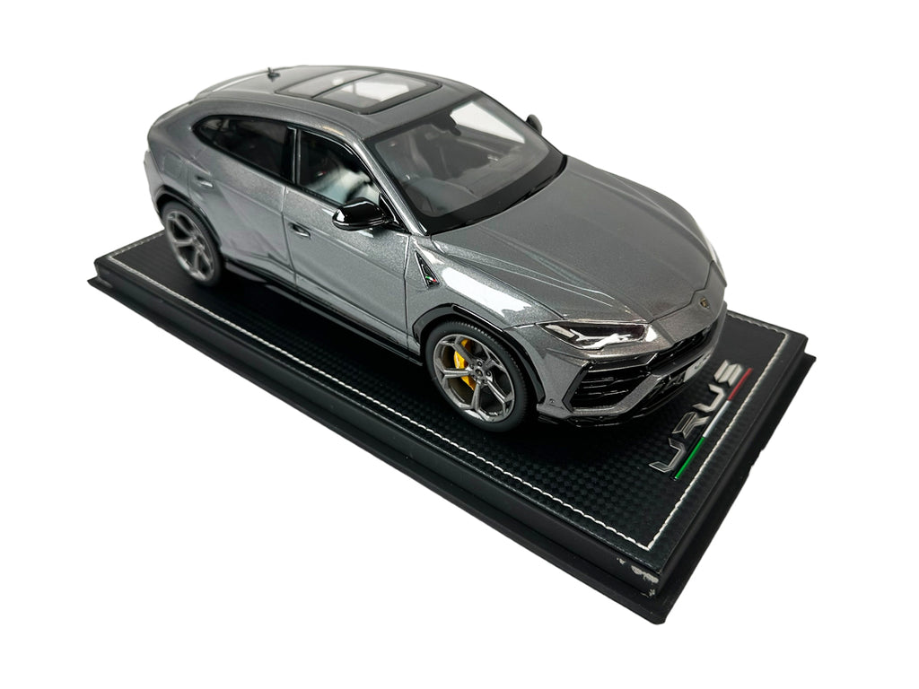 LAMBORGHINI URUS 1:18 MODEL CAR (GRIGIO/ GIALLO)