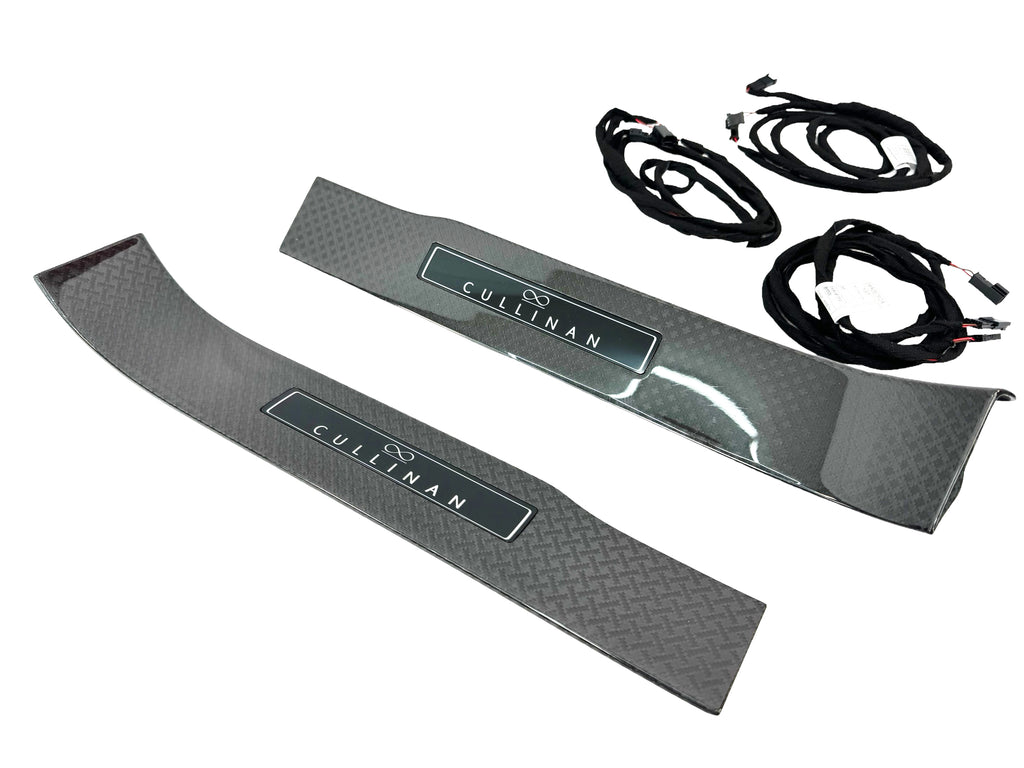 ROLLS ROYCE BLACK BADGE CULLINAN CARBON ILLUMINATED ENTRANCE THREAD PLATES