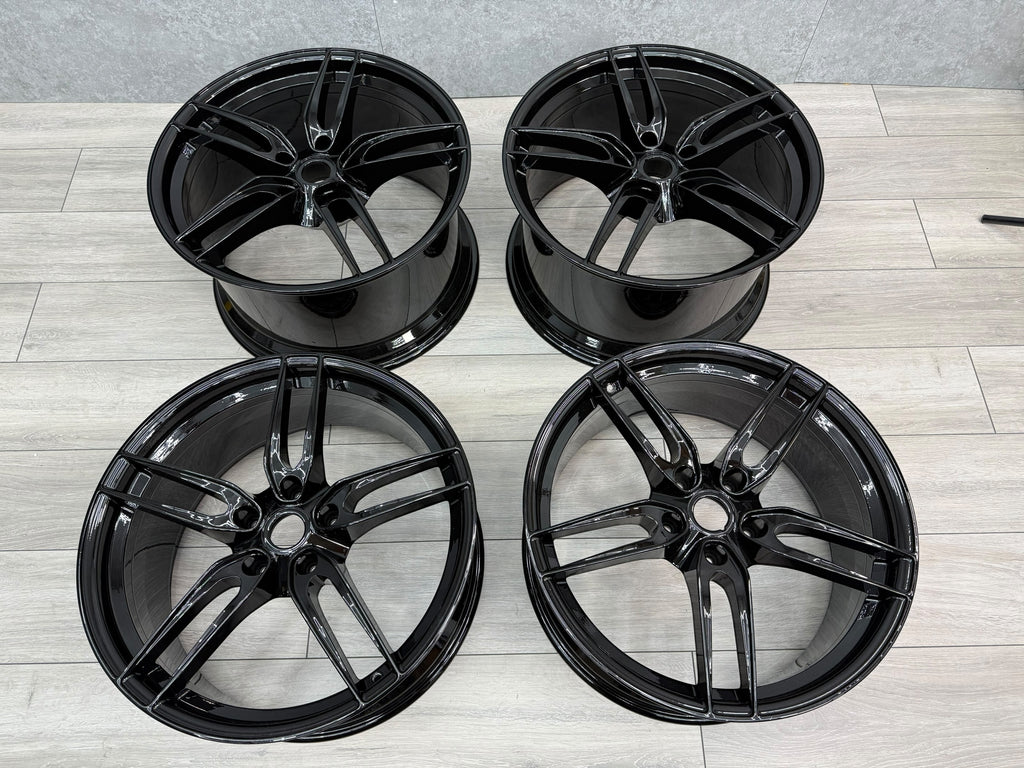 ASTON MARTIN DBS SUPERLEGGERA 2021+ 21" WHEELS KY73-36-10004