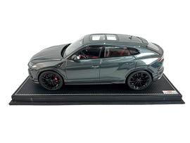 LAMBORGHINI URUS 1:18 MODEL CAR (GRIGIO/ ROSSO)