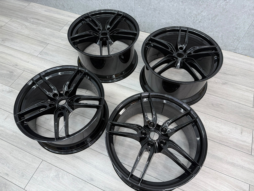 ASTON MARTIN DBS SUPERLEGGERA 2021+ 21" WHEELS KY73-36-10004