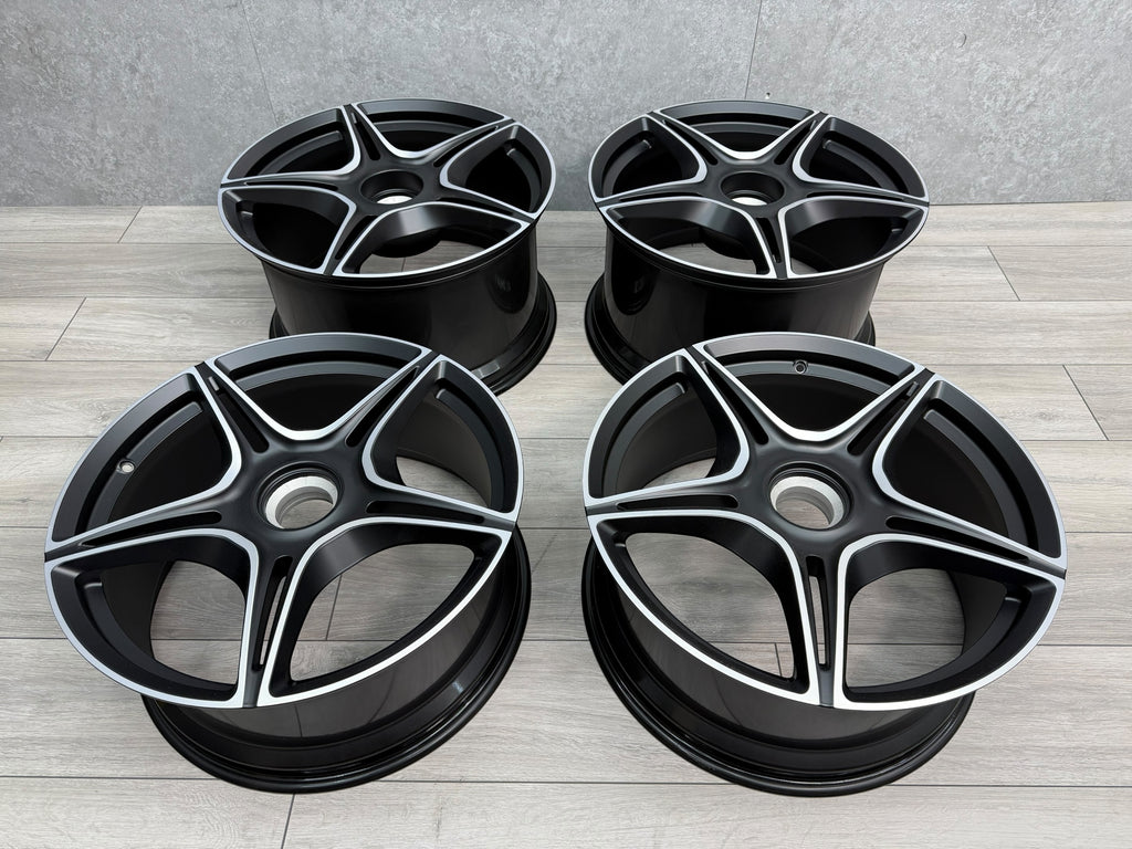 ASTON MARTIN SPEEDSTER 2022+ 21" WHEELS BLACK/ MACHINED MY6Y-1007
