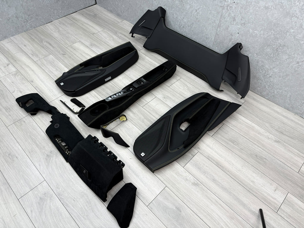 FERRARI F8 SPIDER ALCANTARA/ LEATHER INTERIOR BLACK/ YELLOW STITCH (RHD)