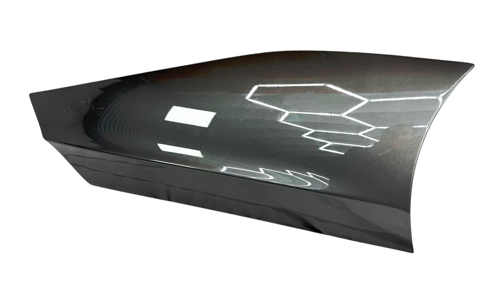 MCLAREN 570S DOOR OUTER OPPLIQUE - RH 13AB027CP (STORM GREY)