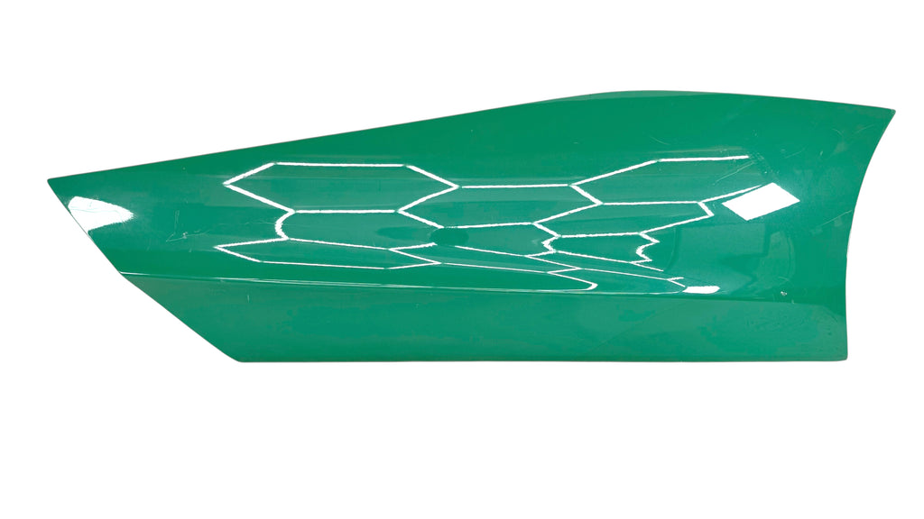 MCLAREN 570S DOOR OUTER OPPLIQUE - RH 13AB027CP (LUMINAIRE GREEN)