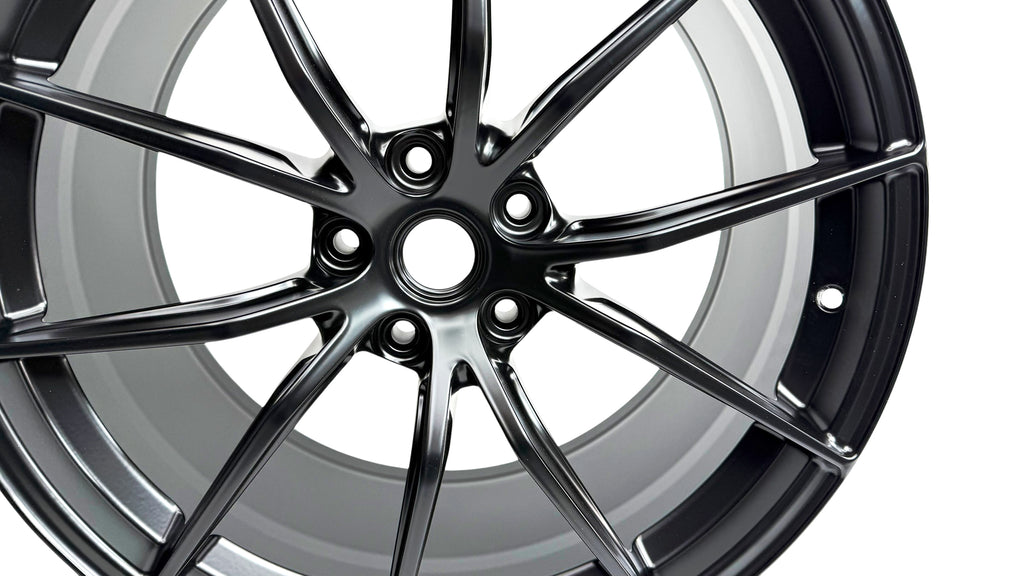 FERRARI 812 SUPERFAST ULTRA LIGHT 10 SPOKE FRONT WHEEL - BLACK 313965