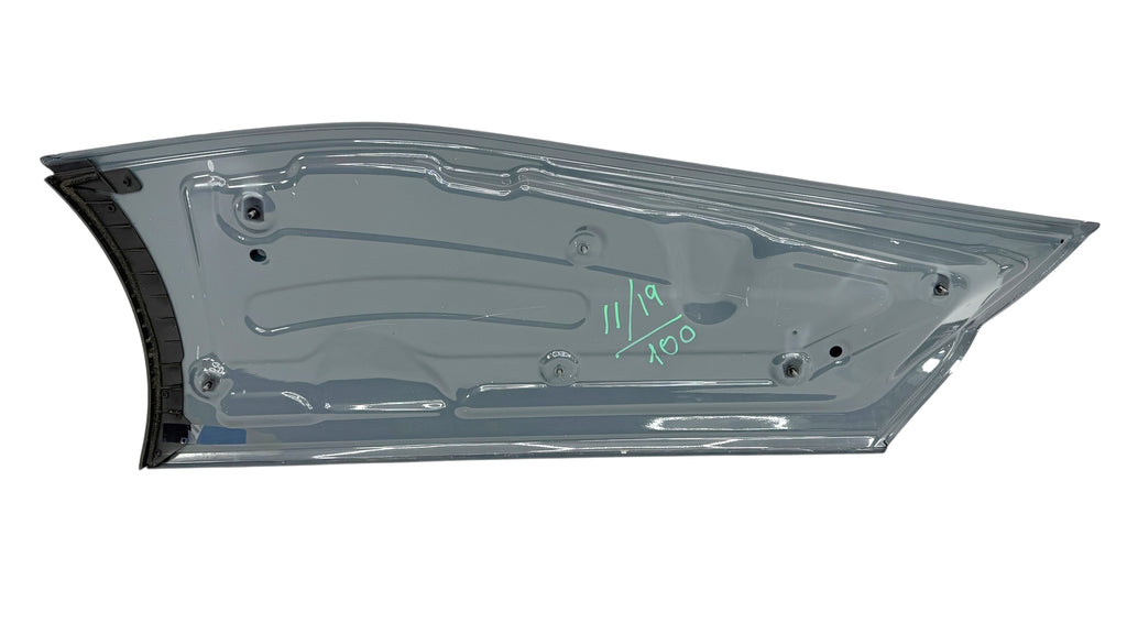 MCLAREN 570S DOOR OUTER OPPLIQUE - RH 13AB027CP (CHICANE GREY)