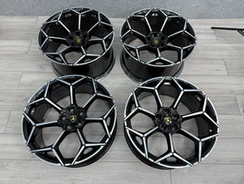 LAMBORGHINI URUS PERFORMANTE WHEEL SET BLACK/ DIAMOND FINISH 4ML601025B