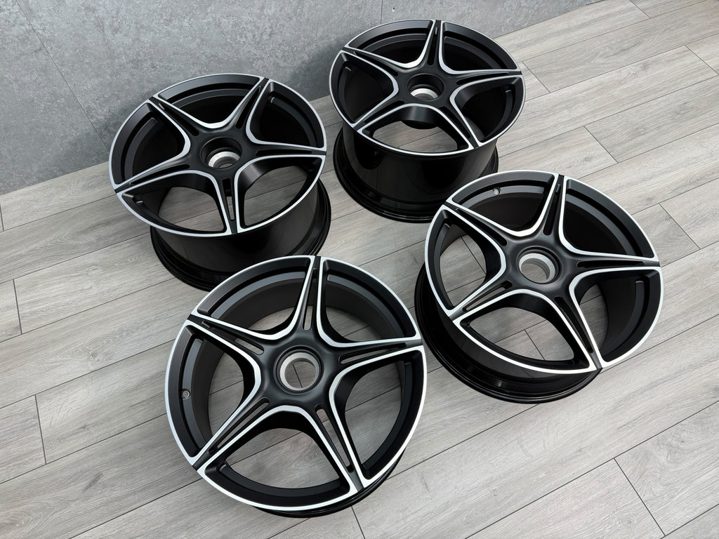 ASTON MARTIN SPEEDSTER 2022+ 21" WHEELS BLACK/ MACHINED MY6Y-1007
