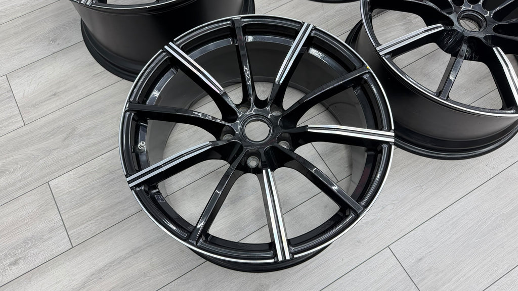 ASTON MARTIN VANTAGE LIGHT WEIGHT 20" 10 SPOKE WHEELS BLACK/ MACHINE KY53-9965G-7A