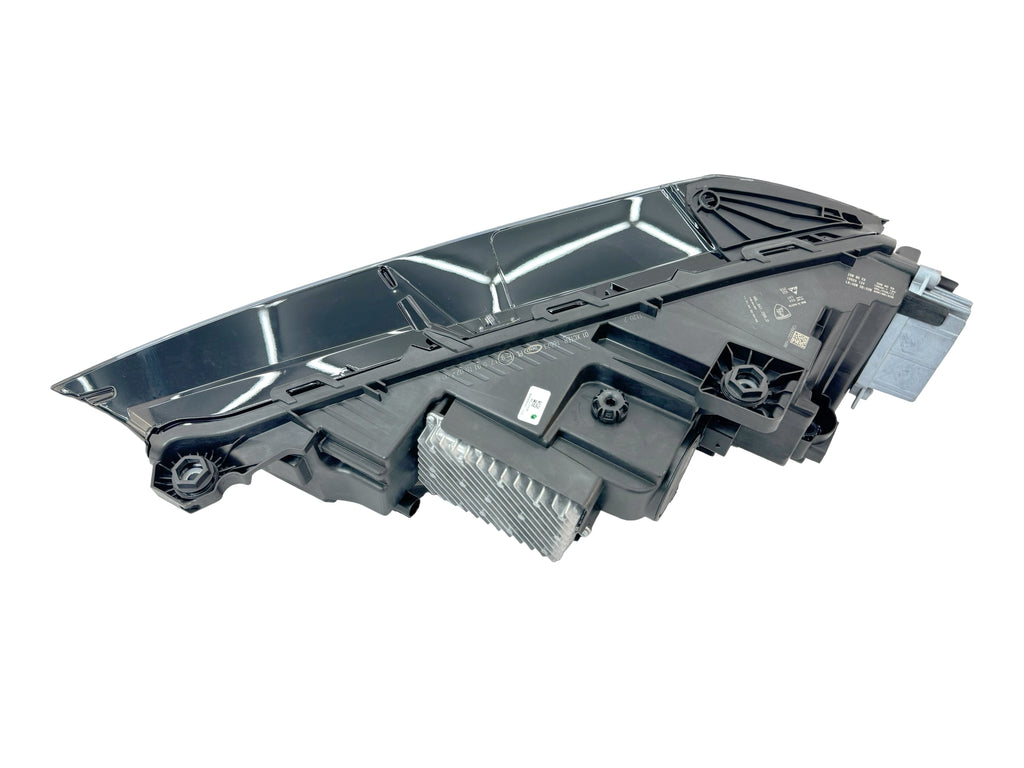 LAMBORGHINI URUS FRONT RIGHT HEADLAMP (UK SPEC) 4ML941036D