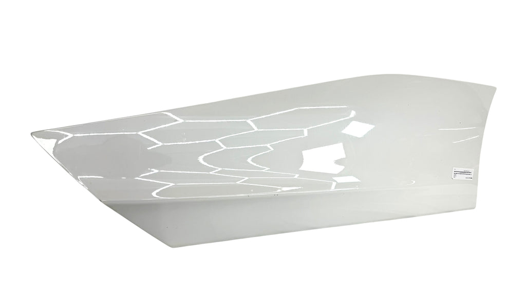 MCLAREN 570S DOOR OUTER OPPLIQUE - RH 13AB027CP (SILICA WHITE)