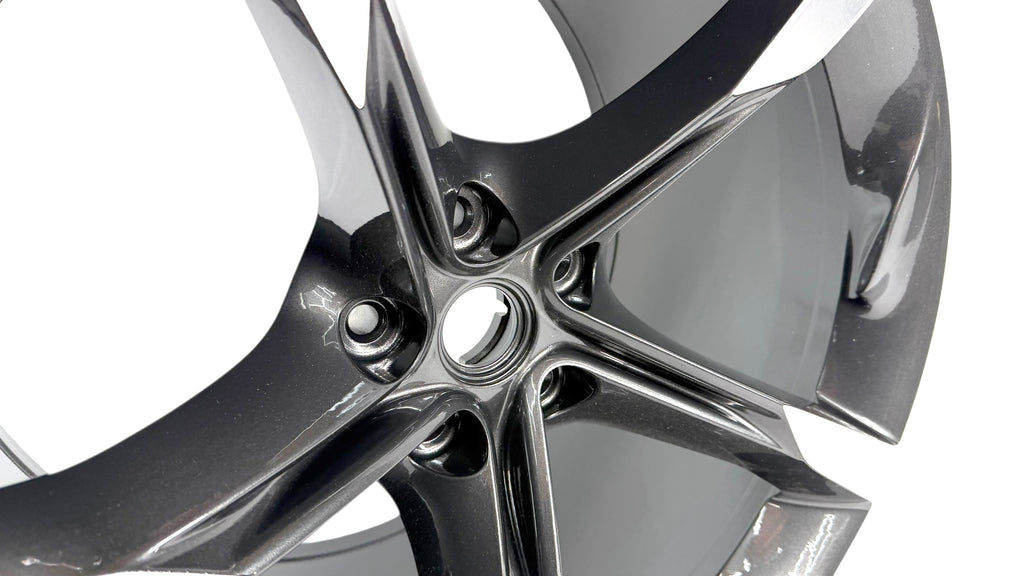 FERRARI SF90 REAR RIGHT FORGED WHEEL CORSA GREY/ MACHINE FINISH 848645