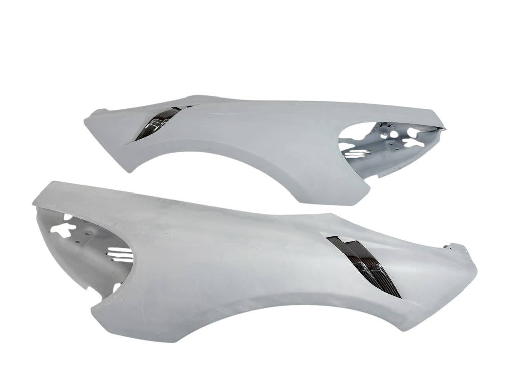 MCLAREN 600LT MSO CARBON FIBRE FRONT FENDER WITH LOUVRES 13AA714MP 13AA716MP