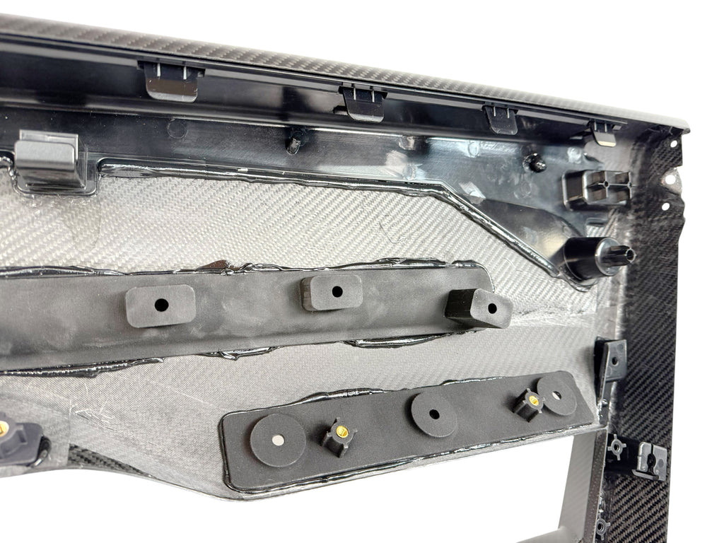 ASTON MARTIN VALIANT CARBON PASSENGER DOOR CARD (RHD)