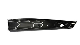 FERRARI PUROSANGUE FRONT RIGHT CARBON DOOR MOULDING 901736