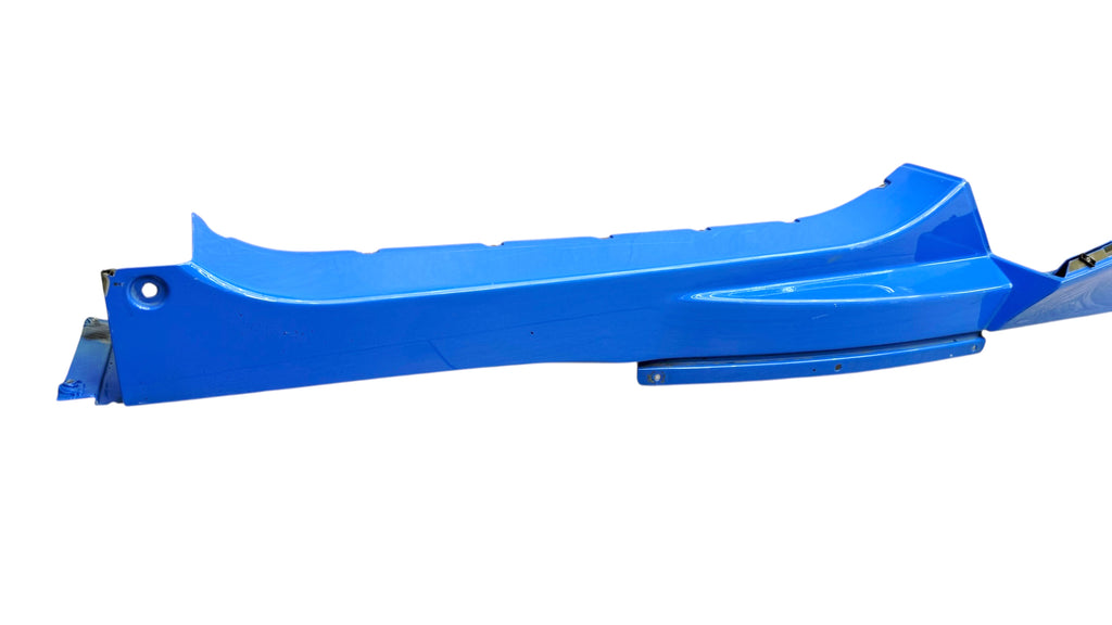 BUGATTI CHIRON PAINTED CARBON LEFT QUARTER SIDE PANEL 5B4809037