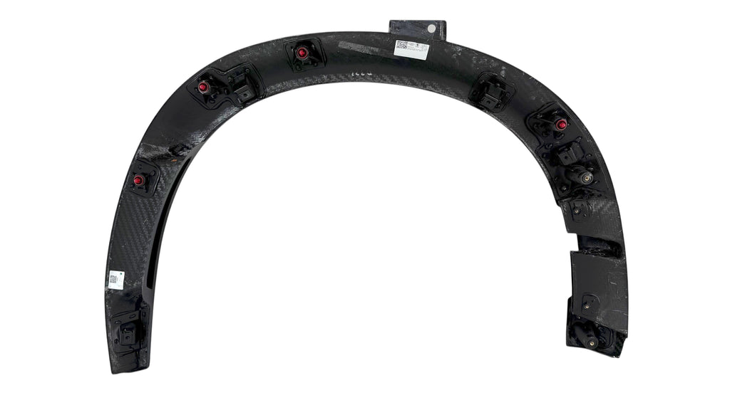 FERRARI PUROSANGUE FRONT LEFT CARBON WHEEL ARCH (US SPEC) 875574