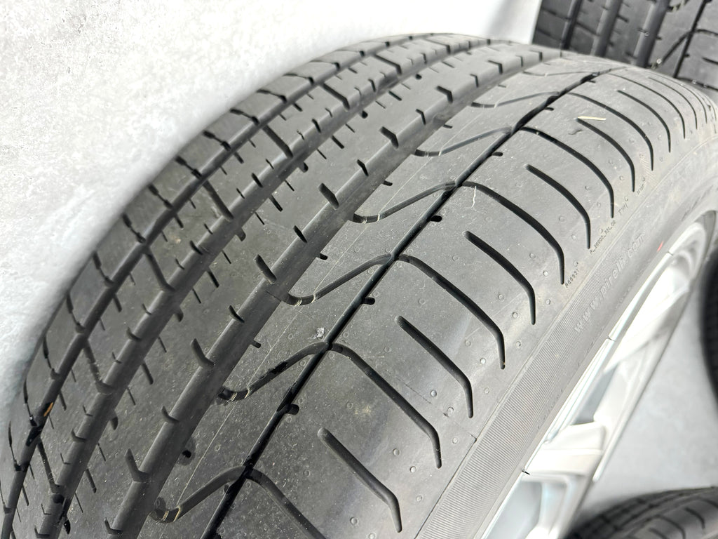 BENTLEY BENTAYGA S 2023+ 22'' SILVER ALLOY WHEEL SET PN: 36A601025CS