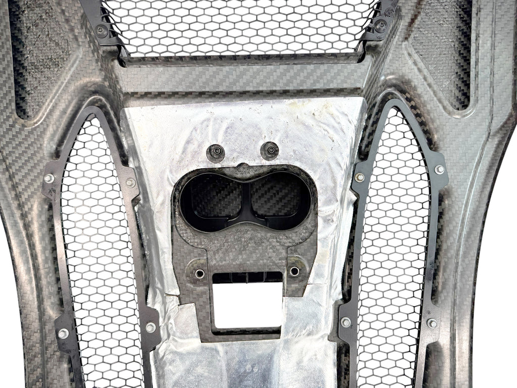 MCLAREN 570S/ 620R MSO CARBON REAR ENGINE COVER 13A6170CP