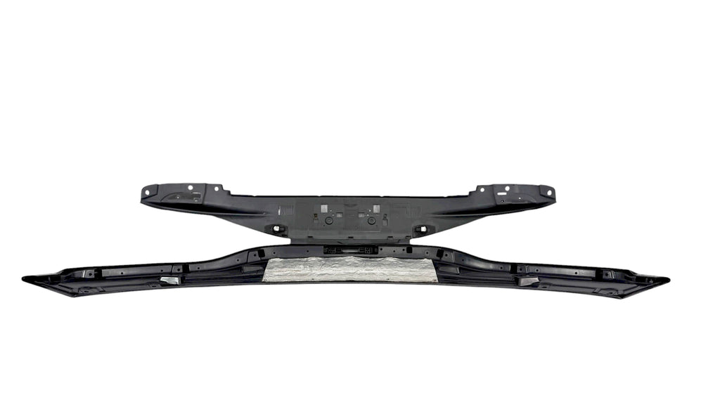 ASTON MARTIN DB11 BLACK REAR BUMPER INSERT ASSEMBLY HY53-17E955-AL