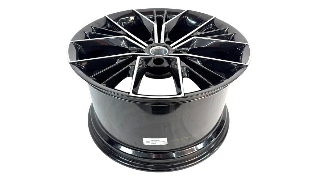 ASTON MARTIN AM6 VANTAGAE REAR WHEEL MY63-9965G-BA
