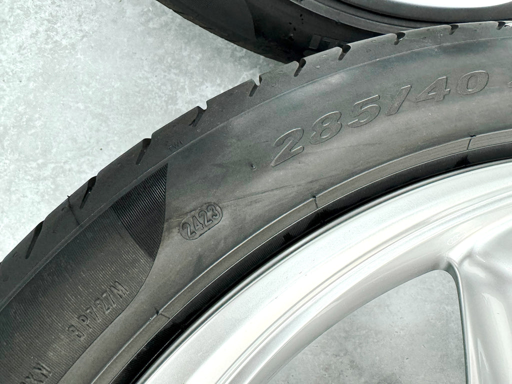 BENTLEY BENTAYGA S 2023+ 22'' SILVER ALLOY WHEEL SET PN: 36A601025CS