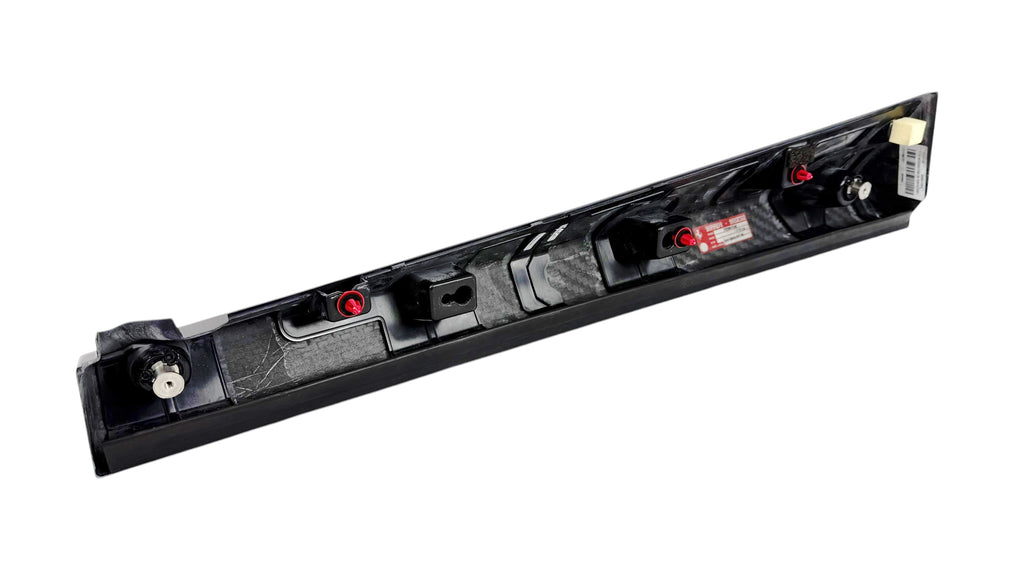 FERRARI PUROSANGUE REAR LEFT CARBON DOOR MOULDING 901740