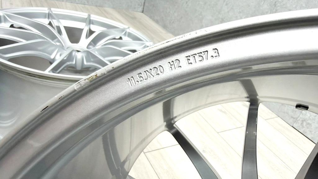 FERRARI 812  SUPERFAST GTS RACING WHEEL SET 323895 323894 (SILVER)