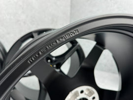 FERRARI PUROSANGUE 175 22/ 23