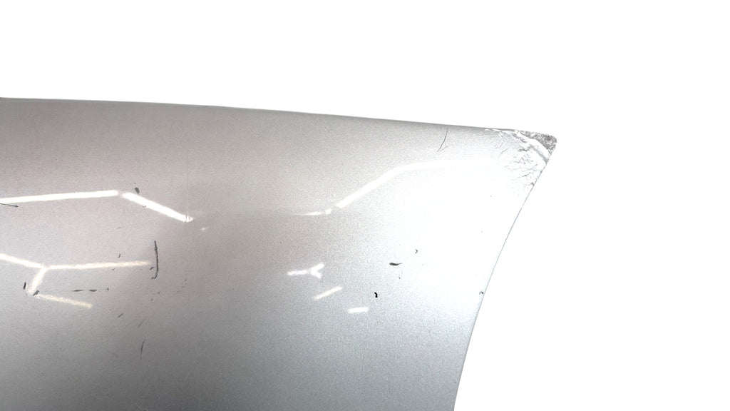 MCLAREN 570S DOOR OUTER OPPLIQUE - RH 13AB027CP (PERFORMANCE SILVER)