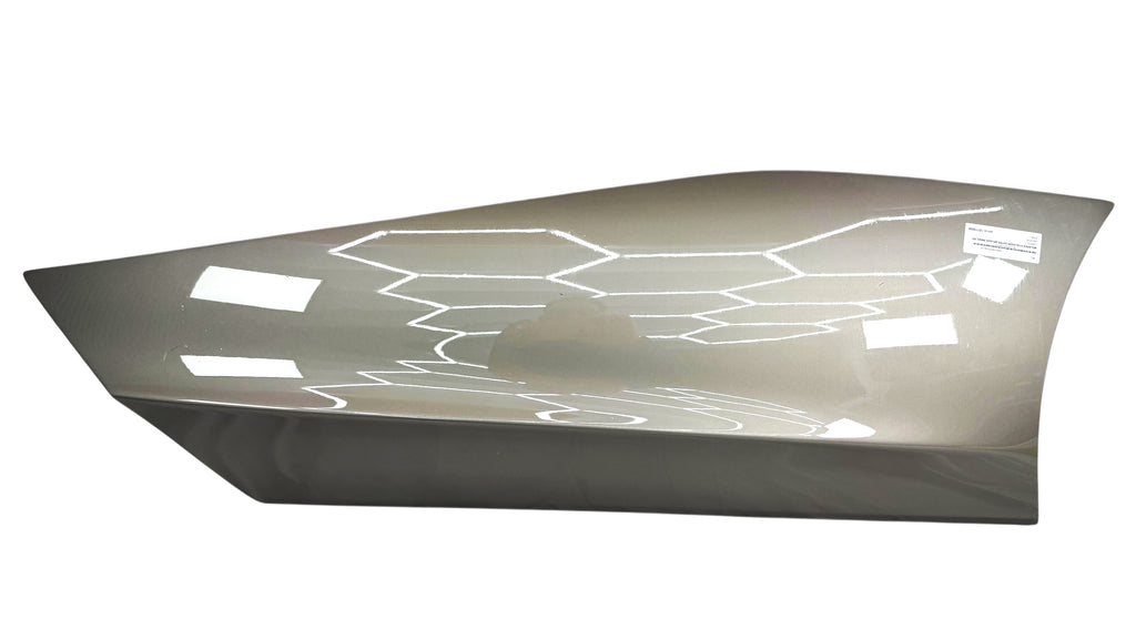 MCLAREN 570S DOOR OUTER OPPLIQUE - RH 13AB027CP (BLADE SILVER)