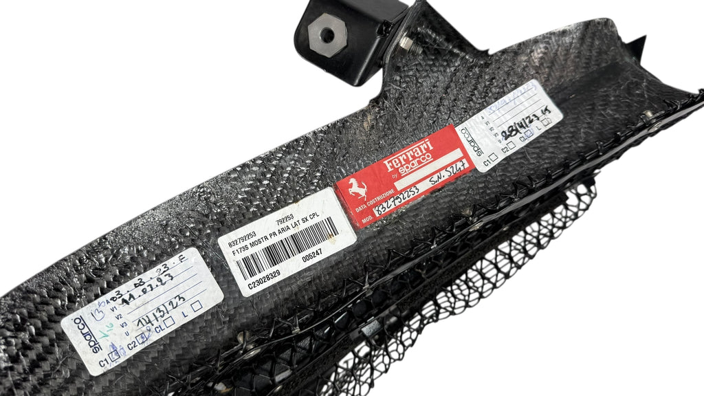 FERRARI SF90 CARBON SIDE AIR INTAKE TRIM SET 70007381