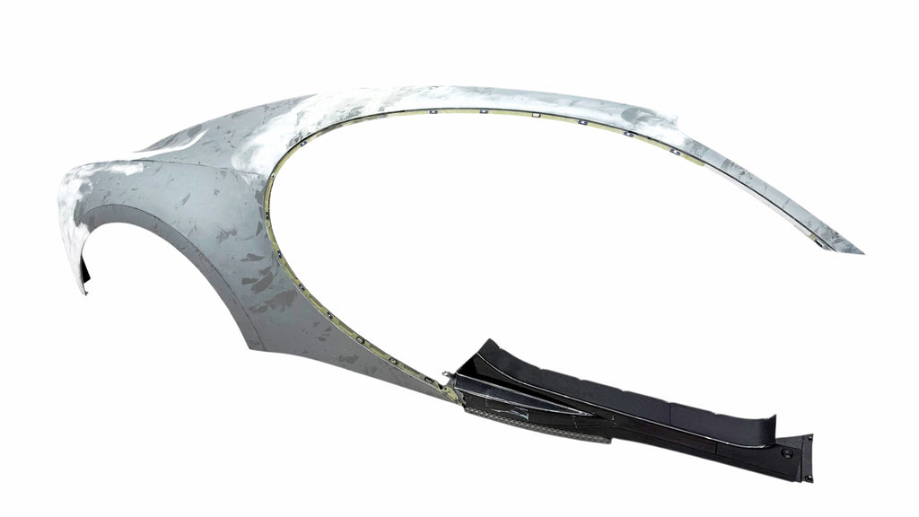 BUGATTI CHIRON PAINTED CARBON RIGHT QUARTER SIDE PANEL 5B4809036