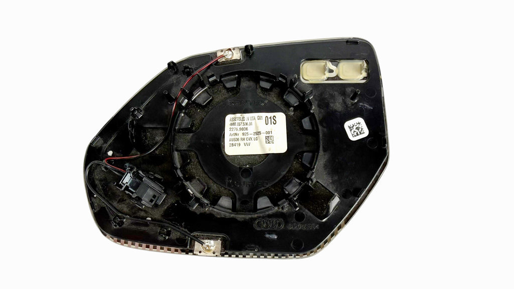 LAMBORGHINI URUS RIGHT MIRROR GLASS 4M8857536M