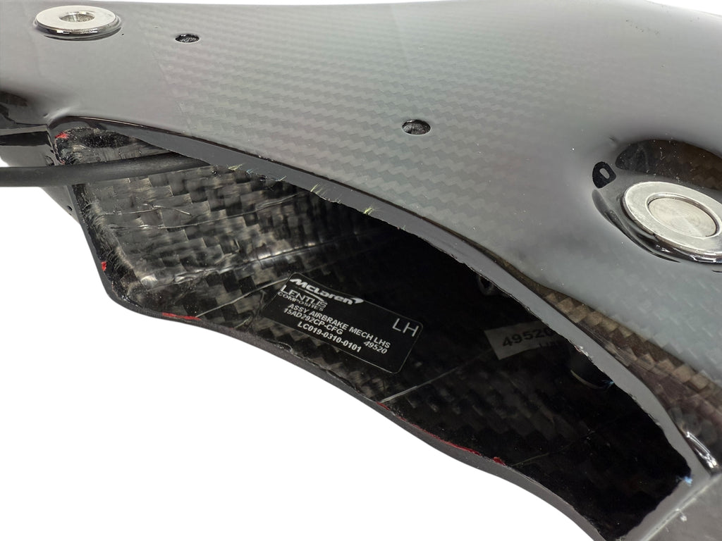 MCLAREN SENNA CARBON FIBRE AIRBRAKE MECH ARM 15AD292CP-CFG - LHS