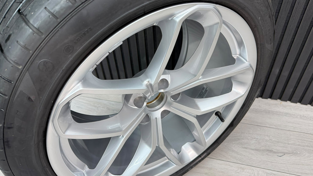 LAMBORGHINI HURACAN RWD REAR ALLOY WHEEL 11J X 19 4T0601017K
