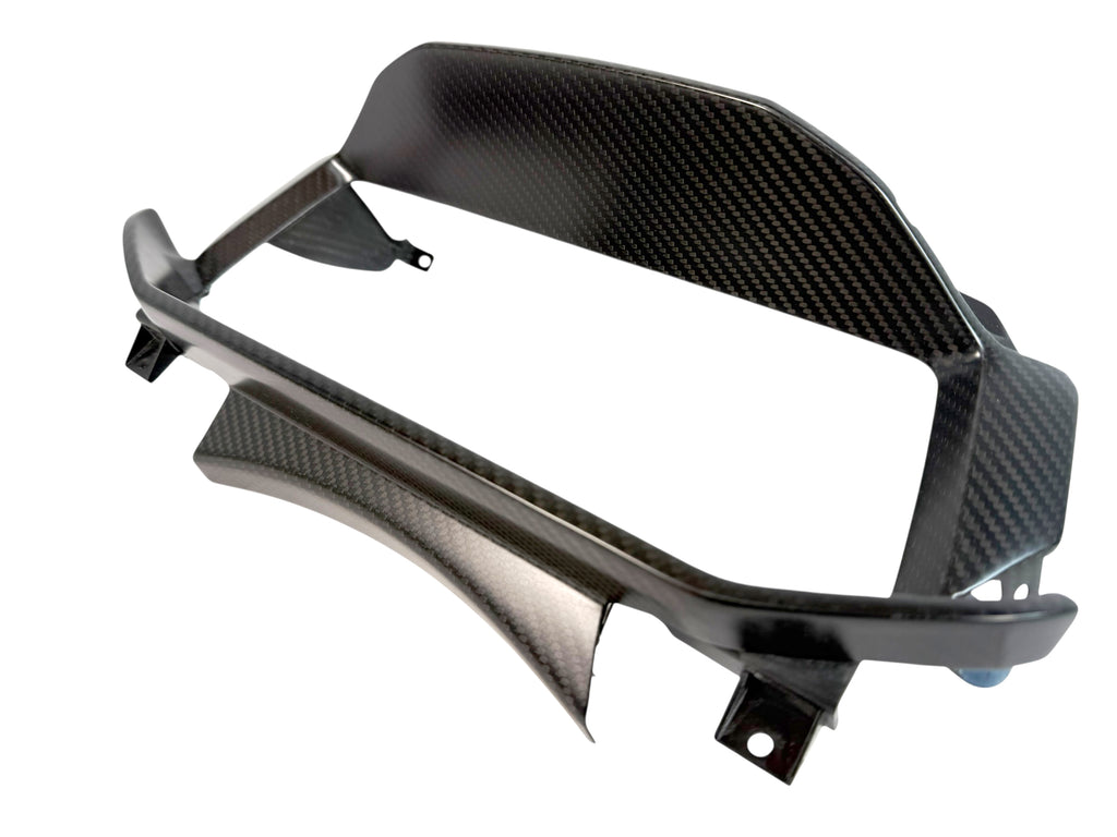 ASTON MARTIN VALOUR CARBON SPEEDO SURROUND