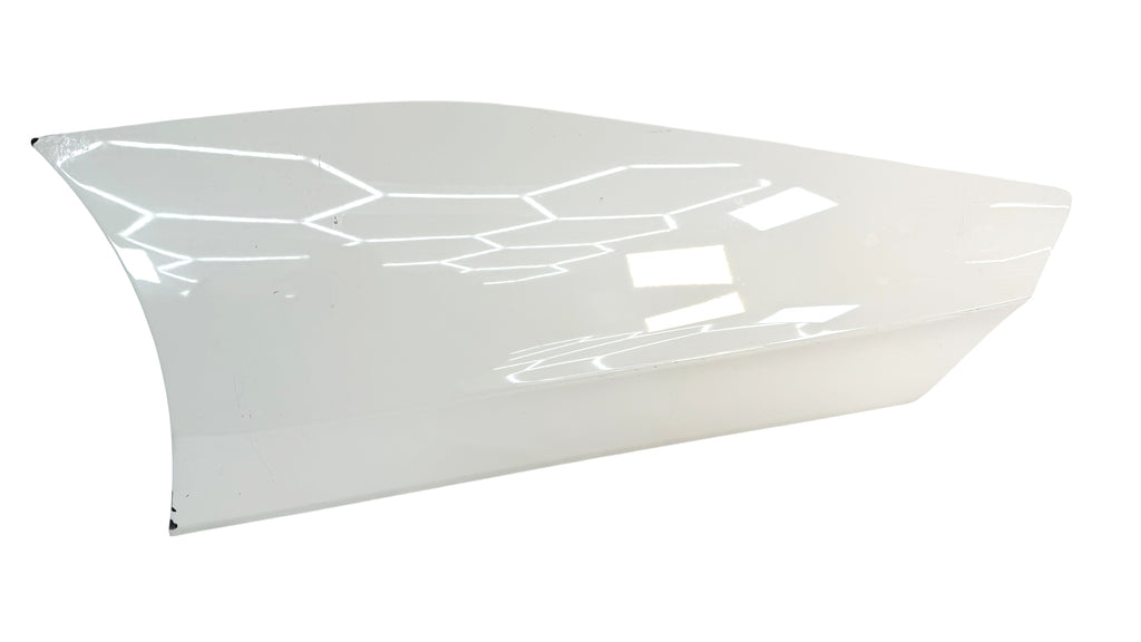 MCLAREN 570S DOOR OUTER OPPLIQUE - LH 13AB026CP (SILICA WHITE)