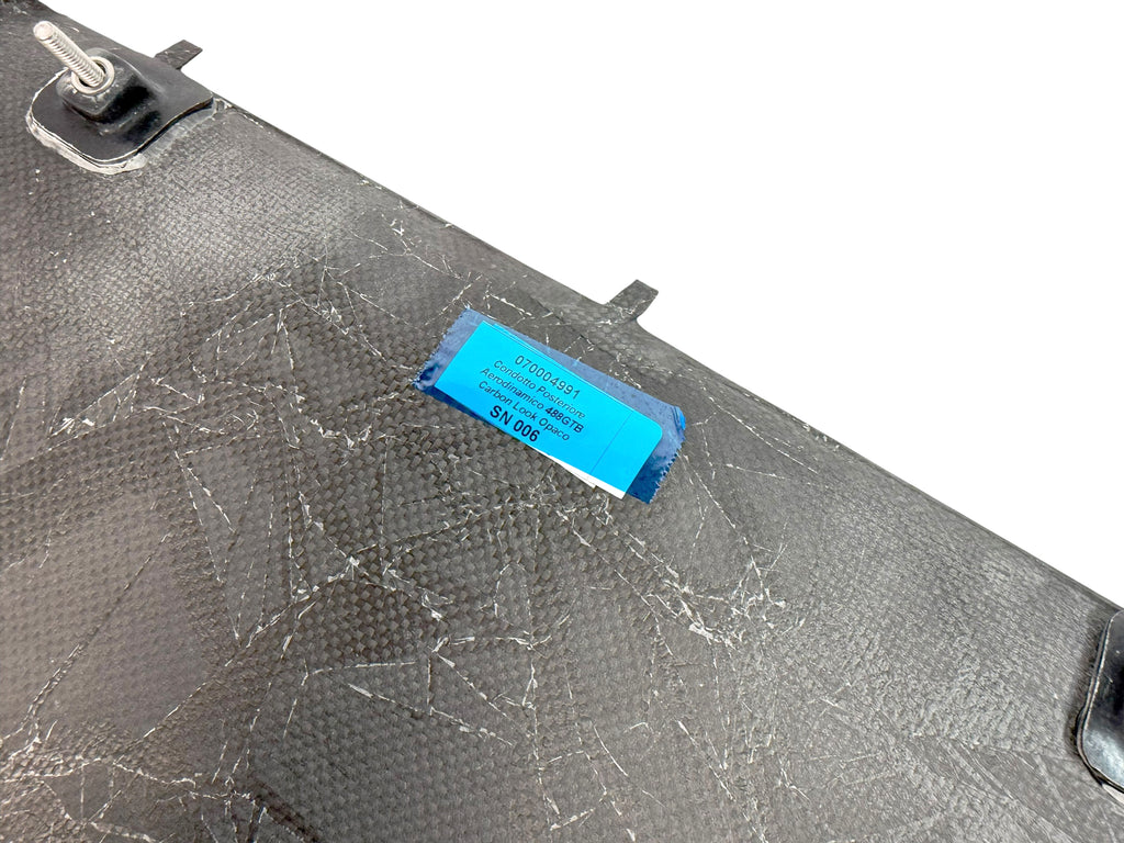 FERRARI 488 GTB MATT CARBON ENGINE COMPARTMENT LID 70004991