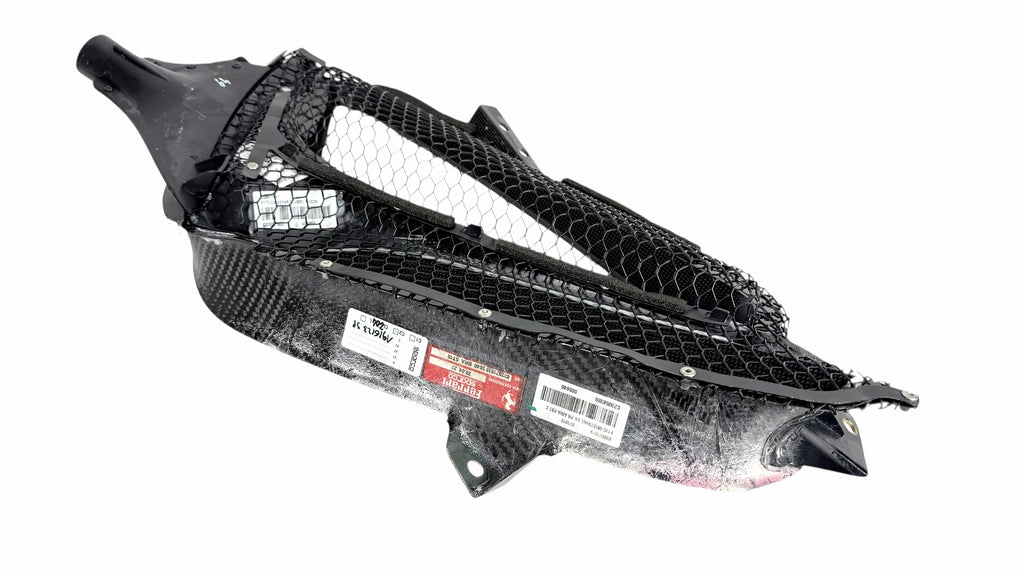 FERRARI SF90 RIGHT CARBON SIDE AIR INTAKE TRIM 871819