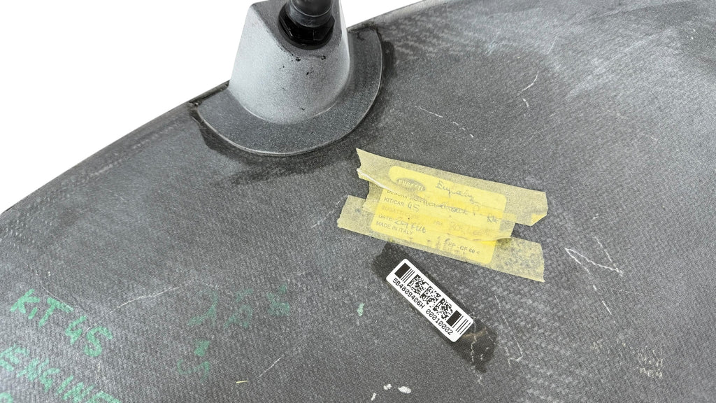 BUGATTI CHIRON RIGHT LOWER MEDALLION SIDE PANEL 5B4809406H (WHITE)